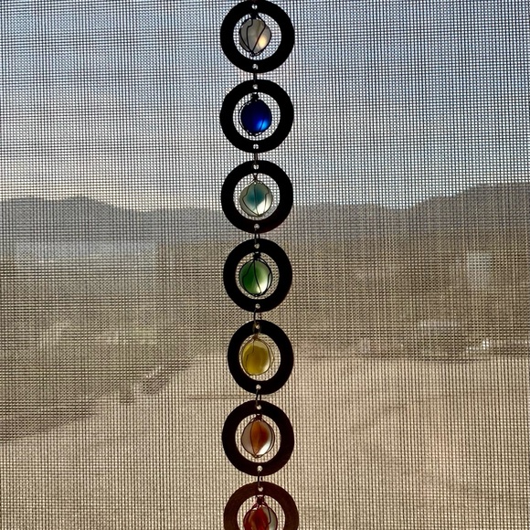 ARTISAN Chakra Sun Catcher Frosted Marble Hammered Copper Rainbow Colors - Picture 6 of 8